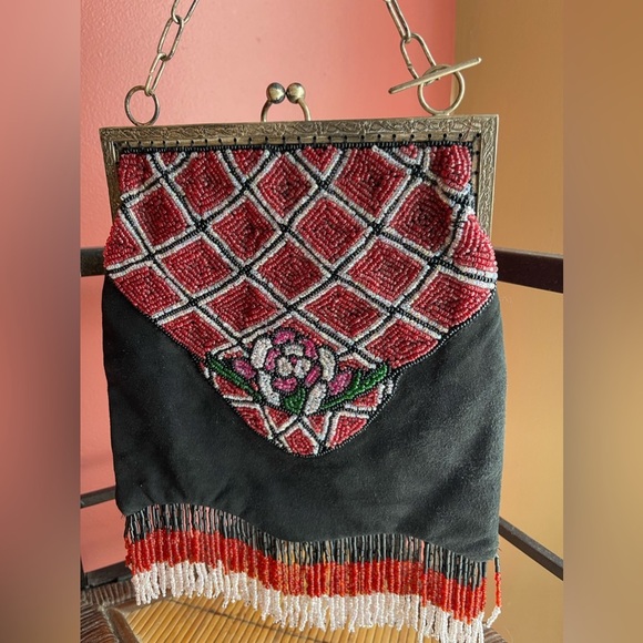 VINTAGE beaded handbag - Picture 6 of 8